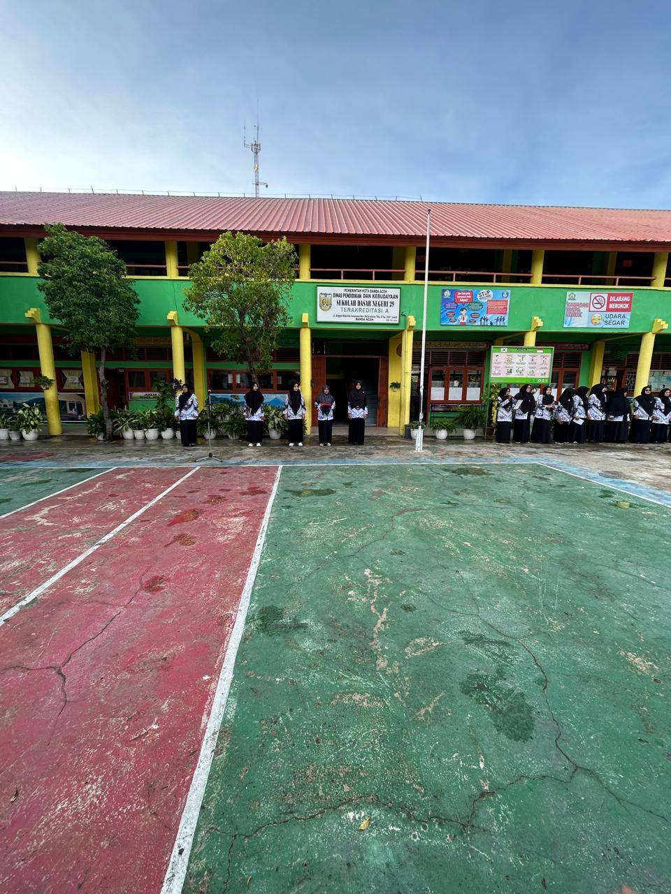 Peringatan Hari Ulang Tahun Persatuan Guru Republik Indonesia (HUT PGRI) Ke-79 dan Hari Guru Nasional (HGN) Tahun 2024